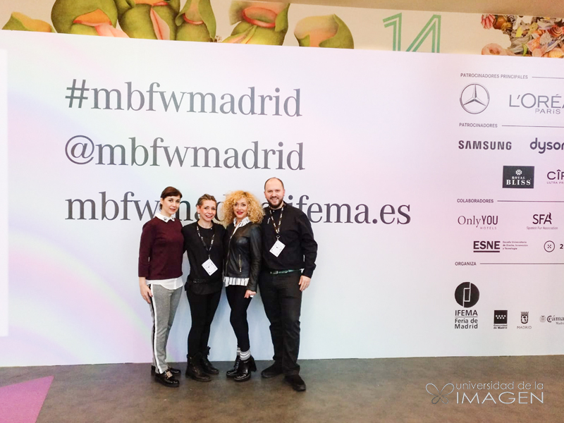 Disfrutando de mi trabajo en la Mercedes Benz Fashion Week 2019 y…